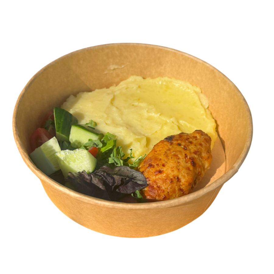 Картопляне пюре з курячою котлеткою та салатом